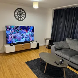 Luxury Dagenham
