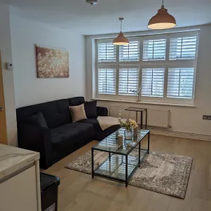  Apartment 2-bed Heart Of United Kingdom